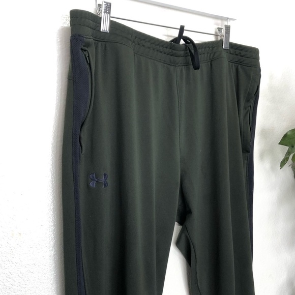 Under Armour Mens Fitted Jogger Sweatpants - Picture 2 of 6